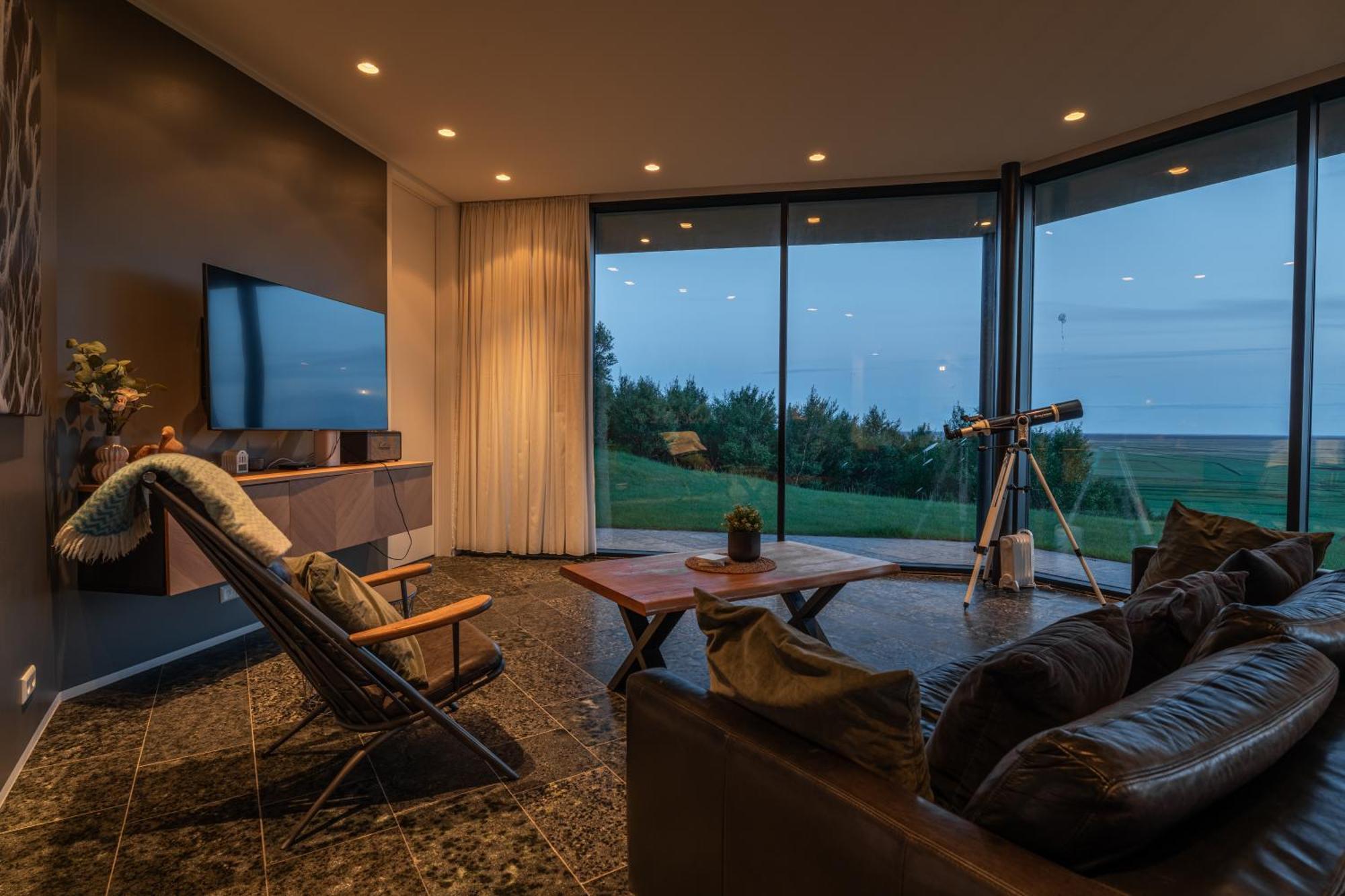 Klettasel Villa By Ourhotels هوف المظهر الخارجي الصورة