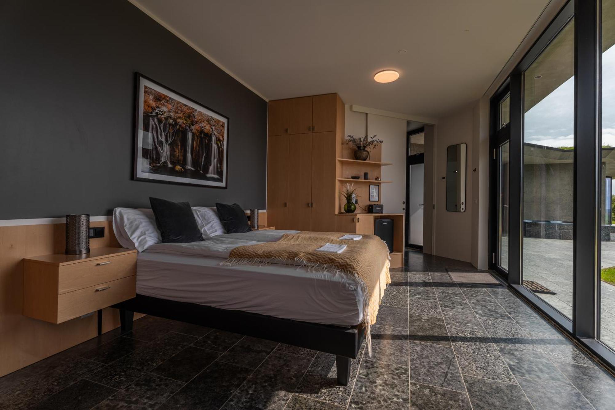 Klettasel Villa By Ourhotels هوف المظهر الخارجي الصورة