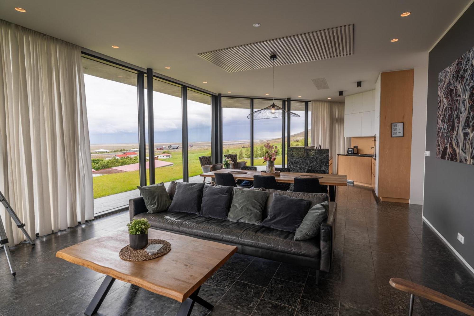 Klettasel Villa By Ourhotels هوف المظهر الخارجي الصورة